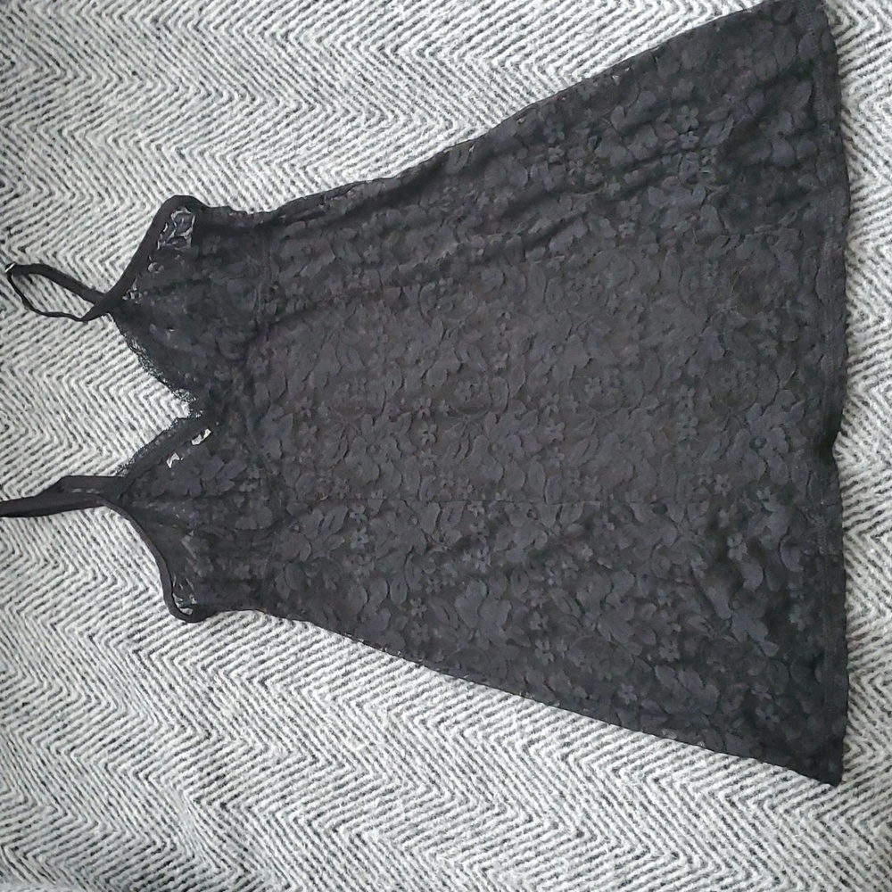 Gilligan & O'Malley Black Sheer Lace Camisole